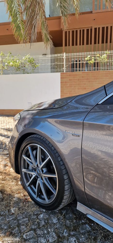 Mercedes-Benz CLA 45 AMG 4Matic 7G-DCT Orange Art Edition - 9