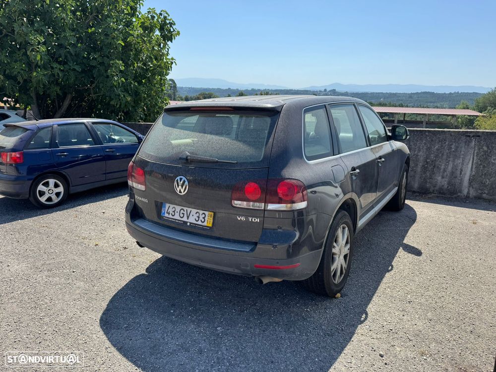 VW Touareg 3.0 TDI V6 - 2