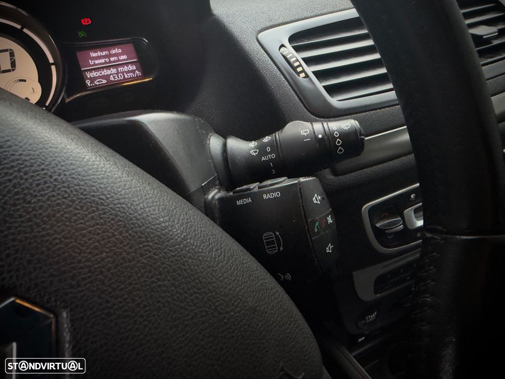 Renault Mégane Sport Tourer ENERGY dCi 110 Start & Stopp LIMITED - 10