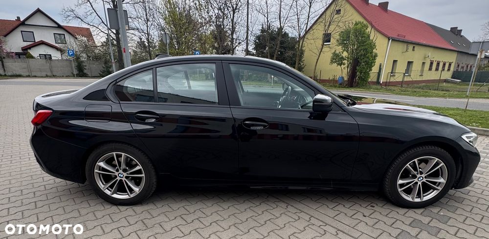 BMW Seria 3 318i Business Edition sport - 4