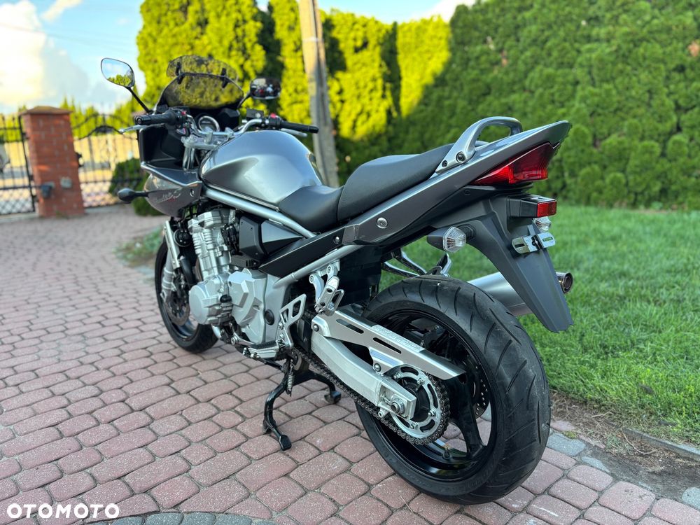 Suzuki Bandit - 11