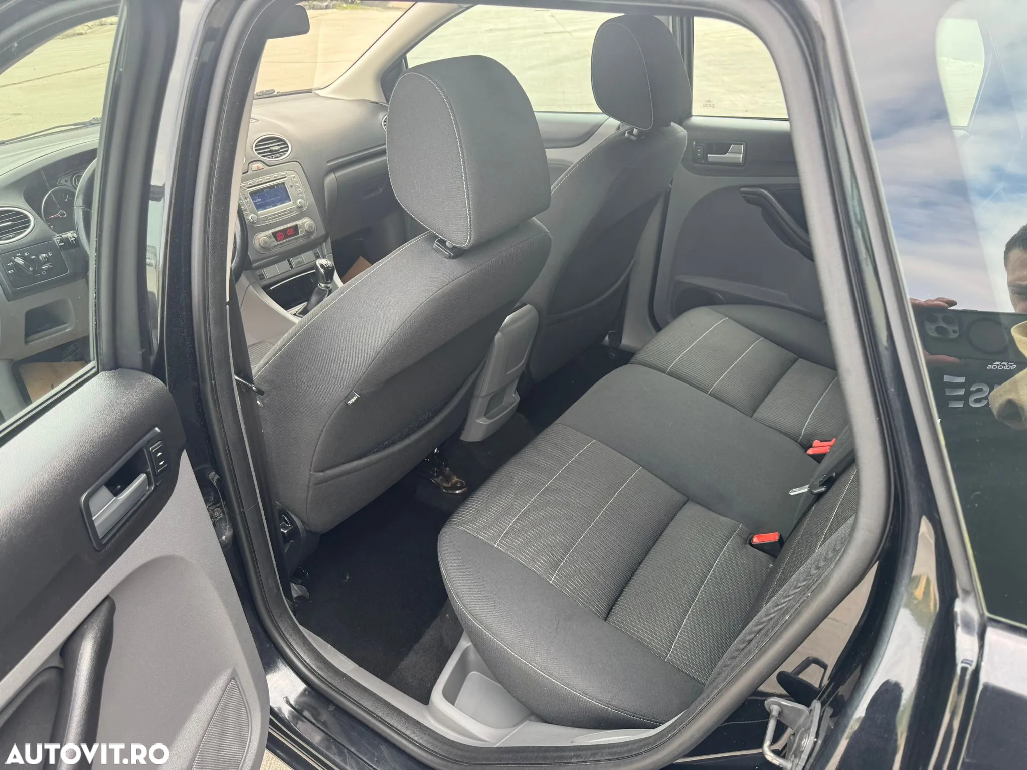 Ford Focus 1.6 TDCi DPF Titanium - 7