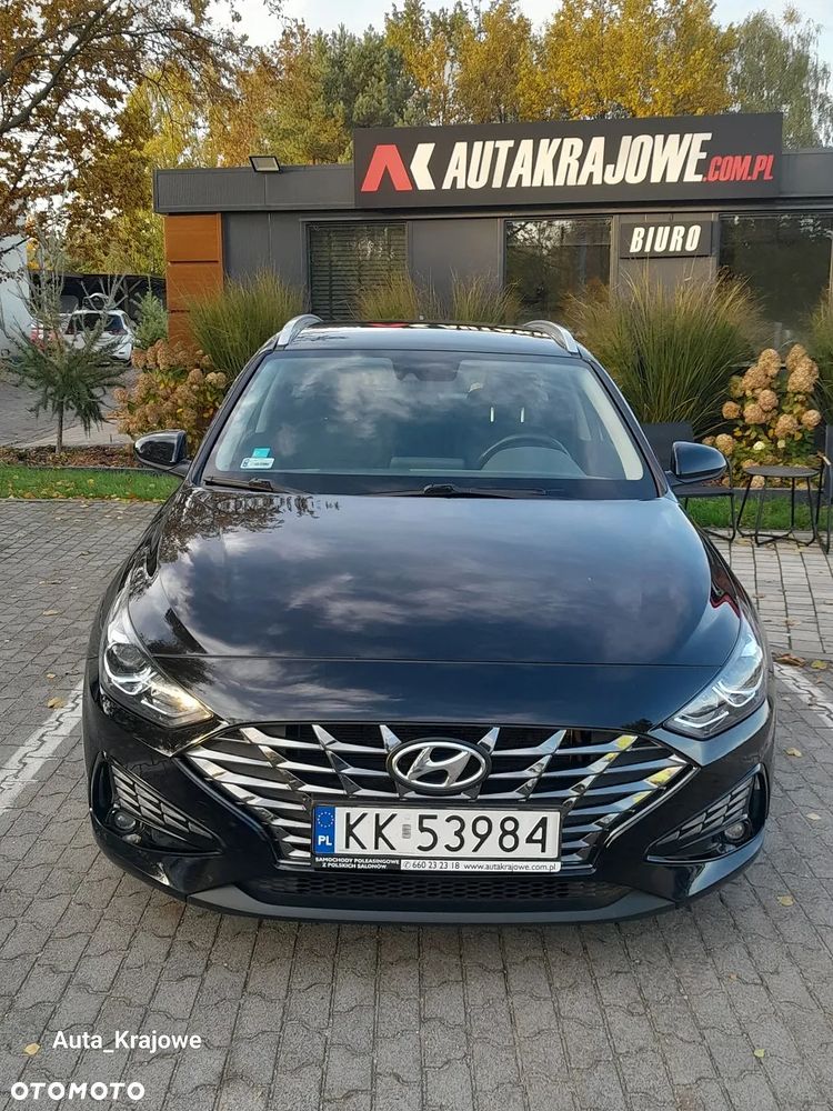 Hyundai i30 1.5 DPI Classic + - 6