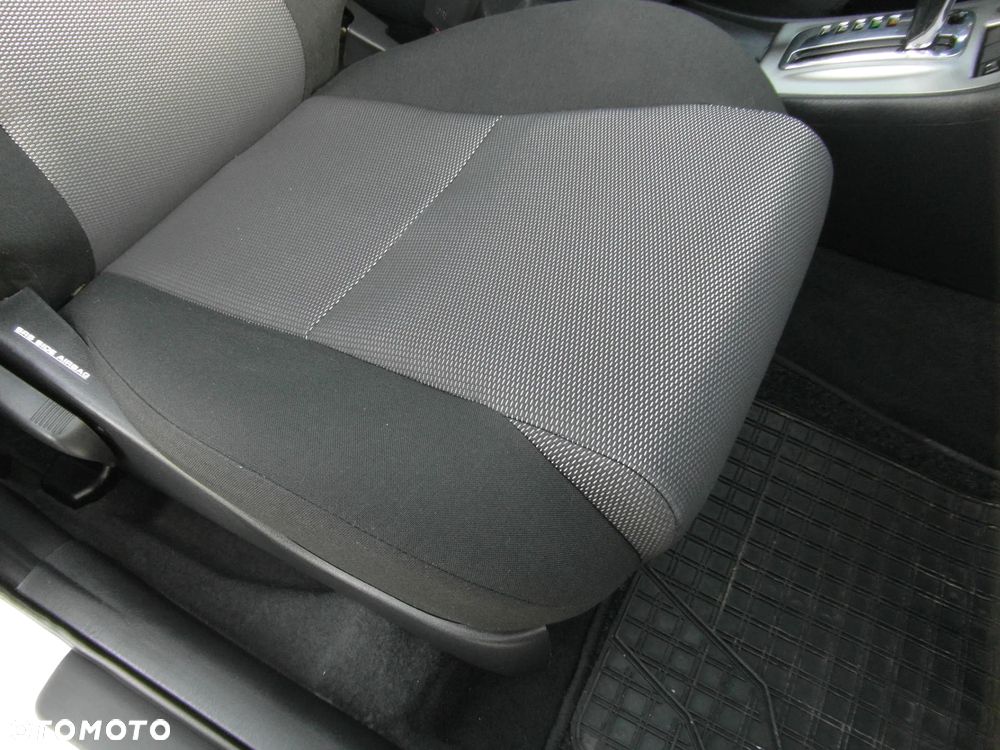 Toyota Corolla - 19