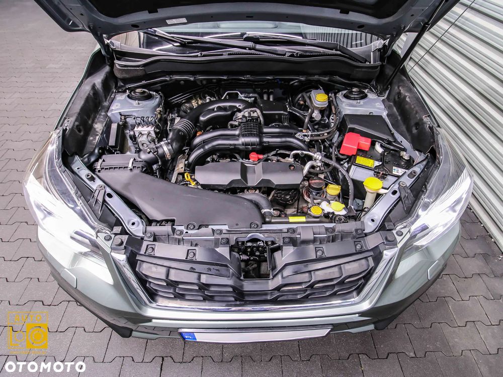 Subaru Forester 2.0i Comfort Lineartronic - 14