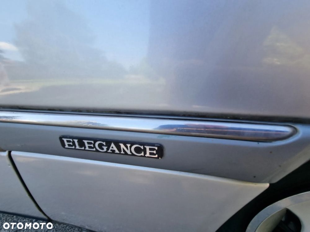 Mercedes-Benz Klasa C 250 D Elegance - 12