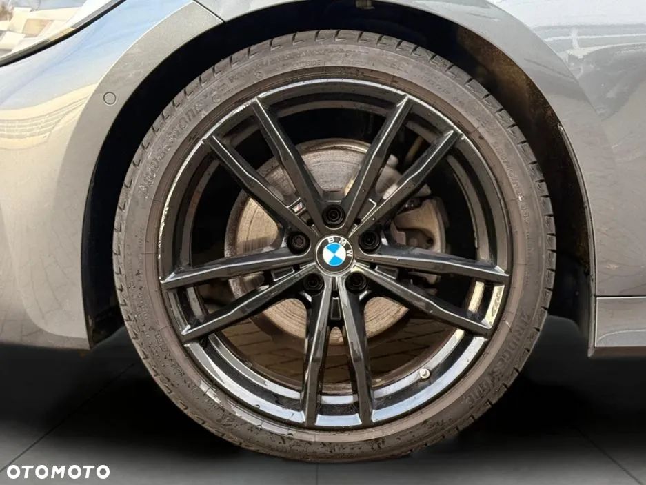 BMW Seria 3 320d xDrive M Sport Sport - 4