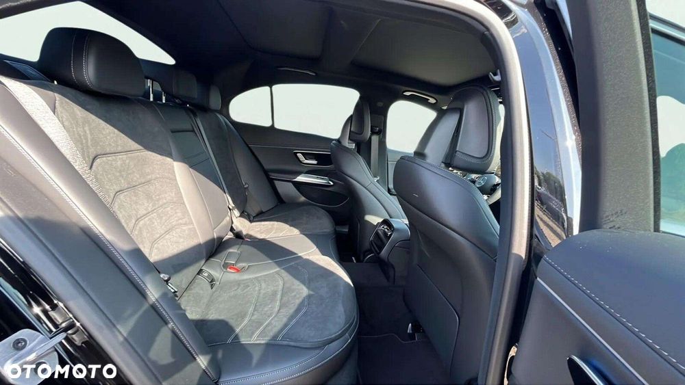 Mercedes-Benz Klasa E - 11