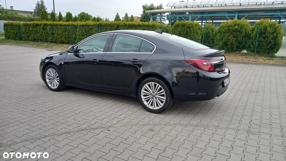 Opel Insignia - 12