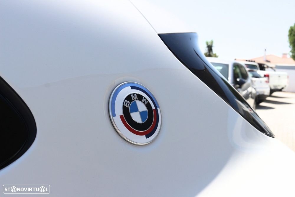 BMW X2 16 d sDrive Auto Pack 50 anos M - 19