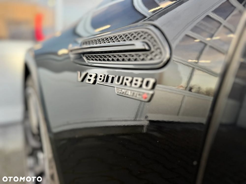 Mercedes-Benz AMG GT 63 S 4Matic+ Speedshift MCT 9G - 12