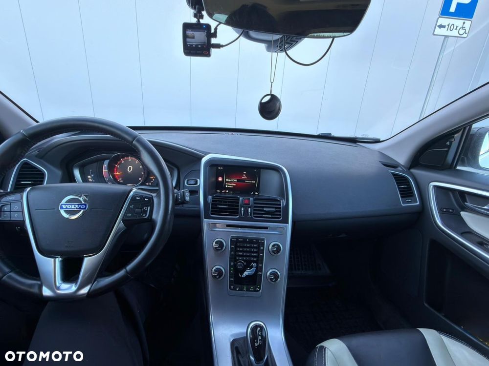 Volvo XC 60 - 7
