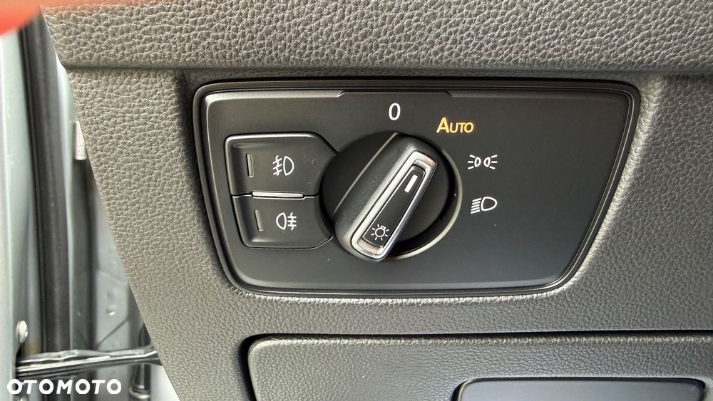 Volkswagen Passat 2.0 TDI (BlueMotion Technology) Trendline - 31