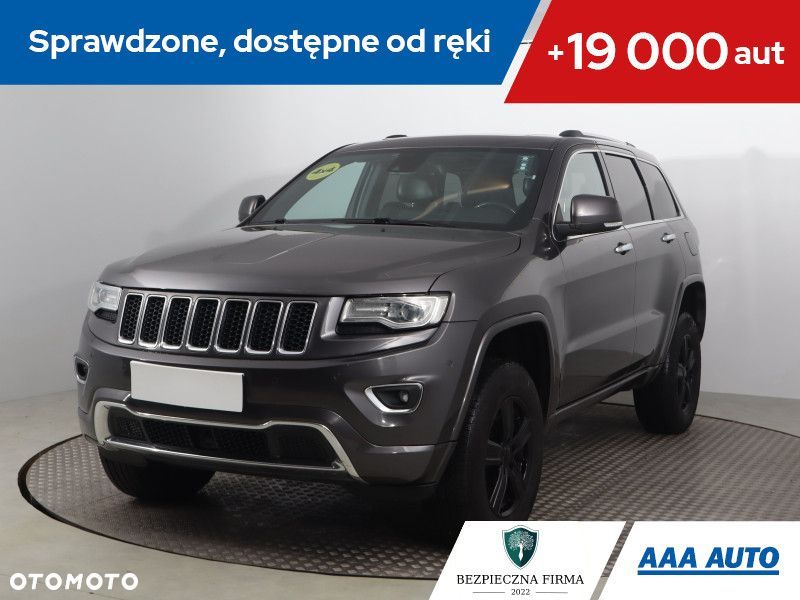 Jeep Grand Cherokee - 1