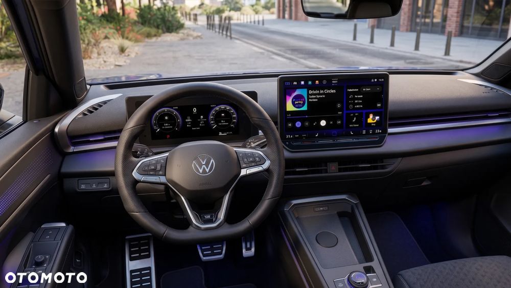 Volkswagen T-Roc 1.5 eTSI OPF DSG R-Line - 10