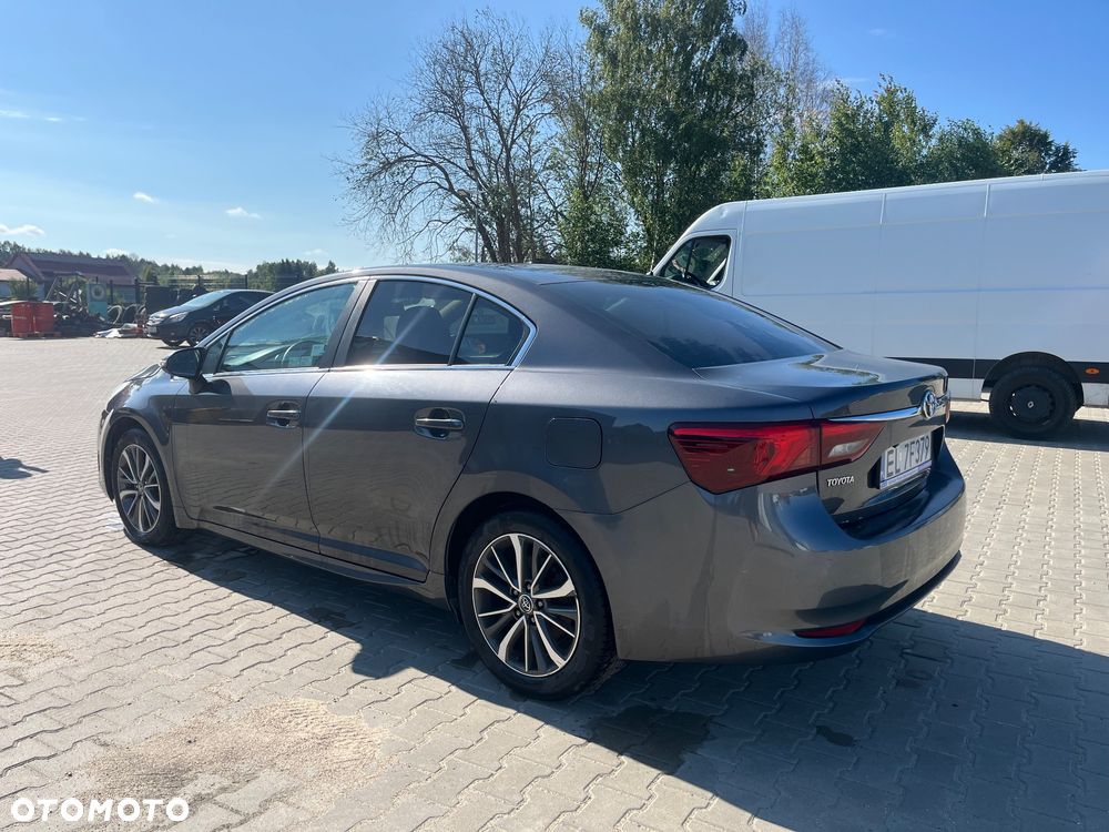 Toyota Avensis 2.0 D-4D Active Business - 4