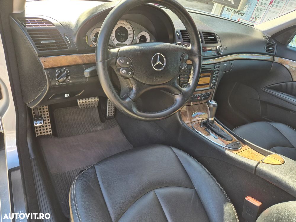 Mercedes-Benz E - 17