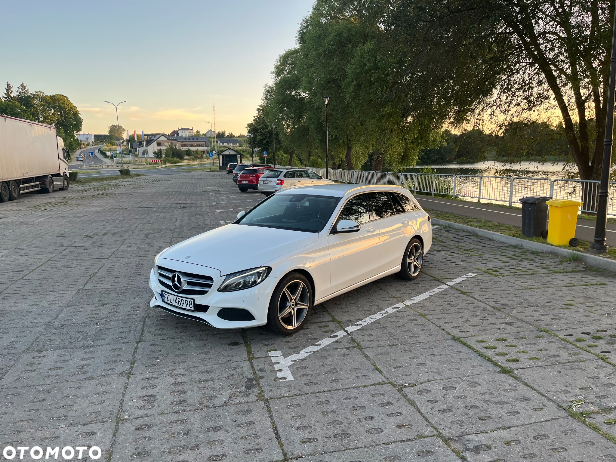Mercedes-Benz Klasa C - 2