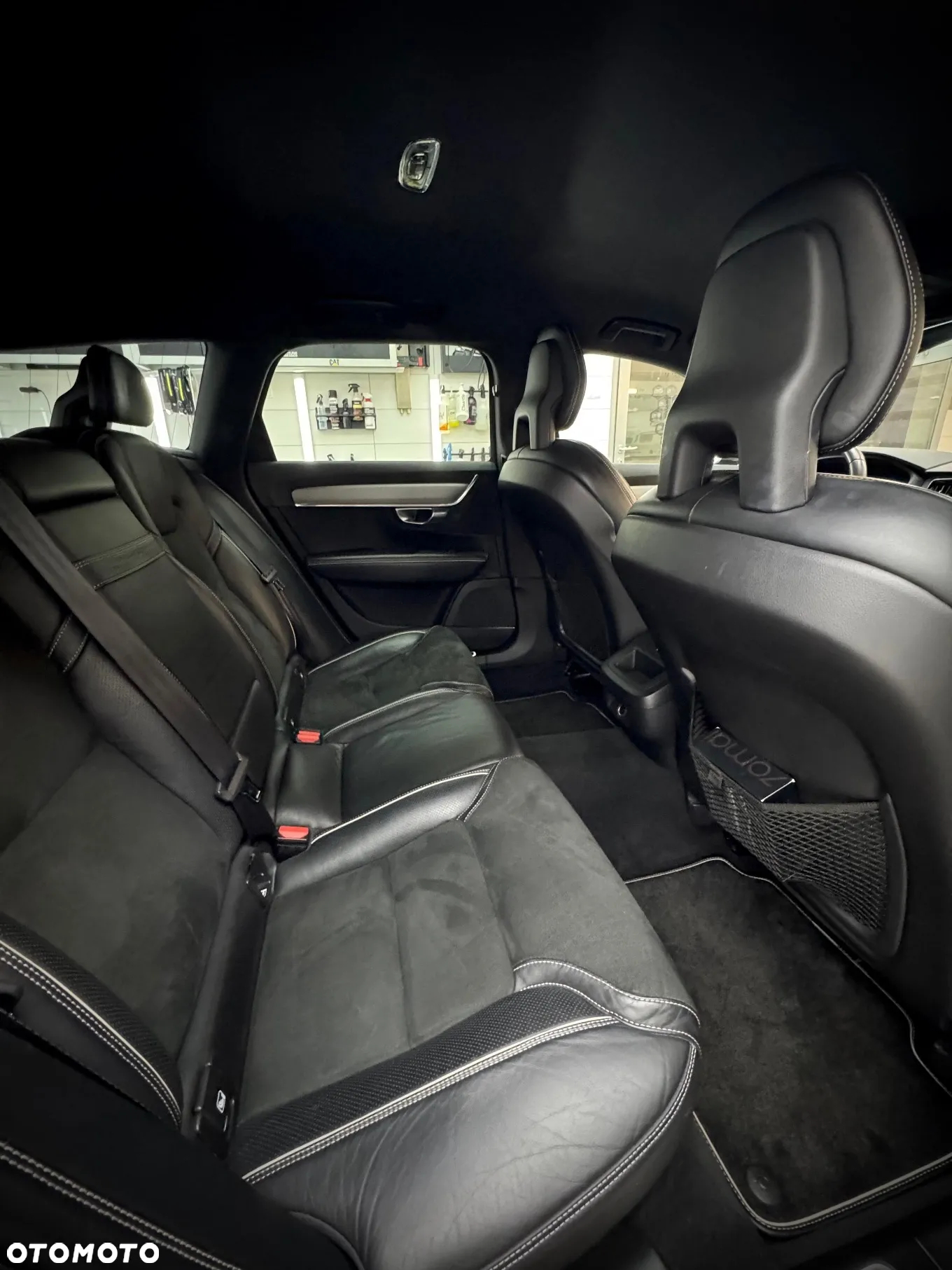 Volvo V90 D5 AWD R-Design - 6