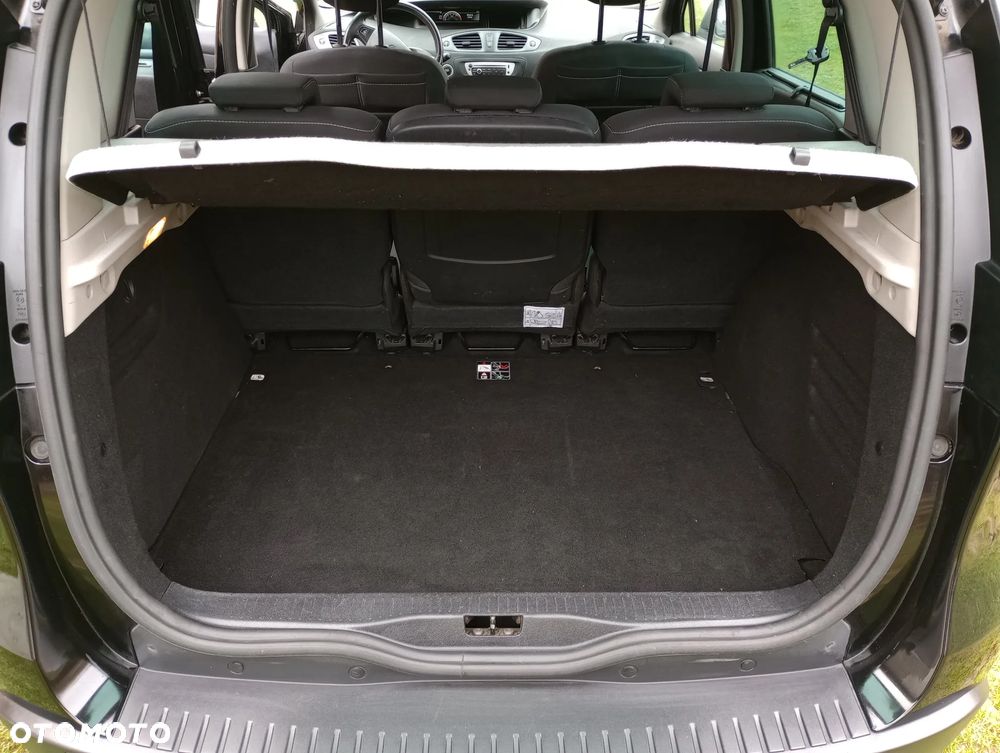 Renault Scenic - 13
