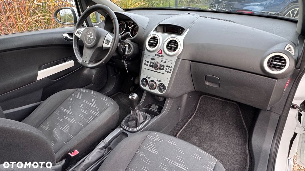 Opel Corsa - 6