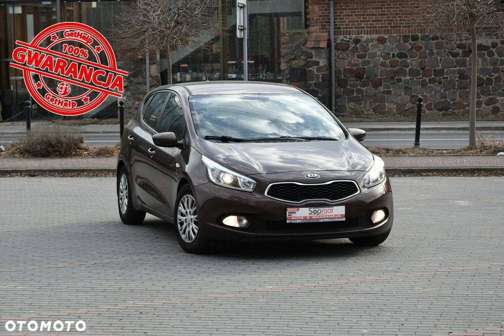 Kia Ceed - 1