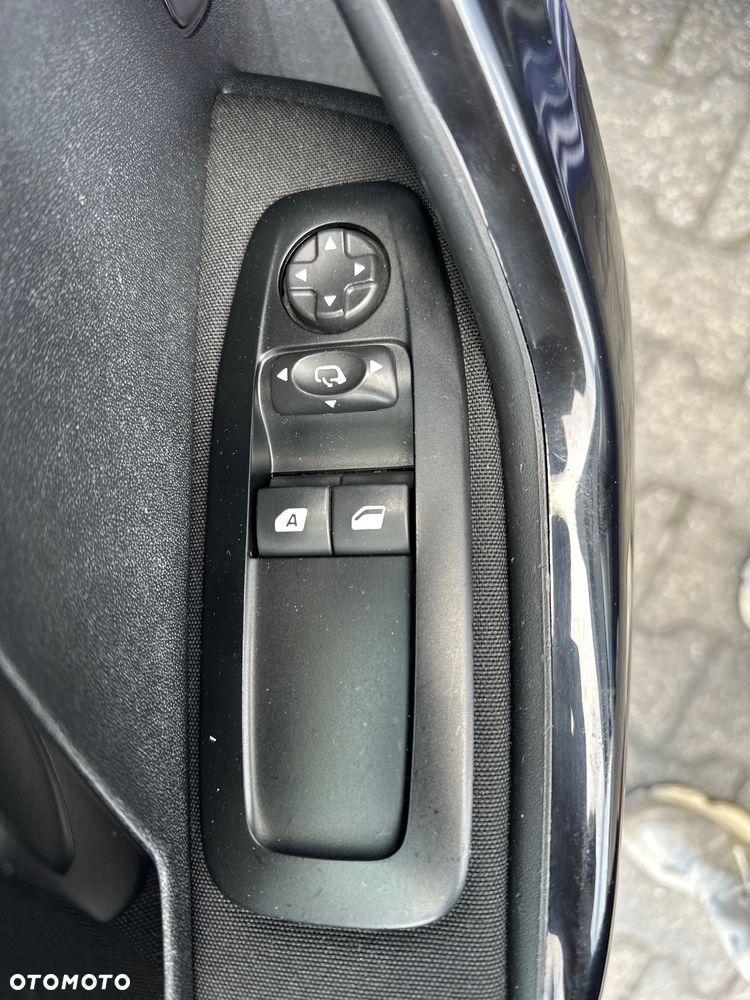 Peugeot 208 1.2 VTi Active - 10