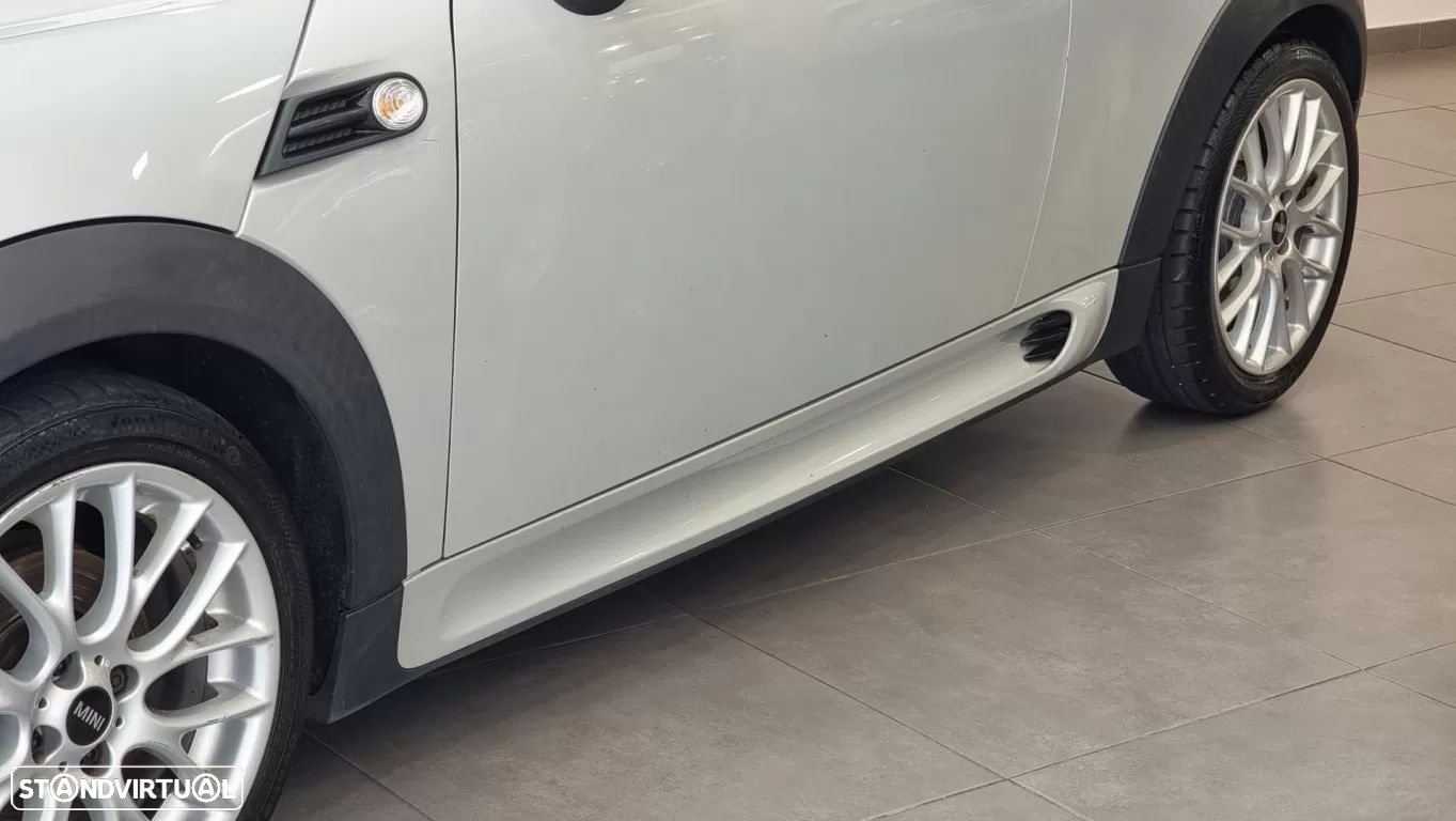 MINI 3 Portas Cooper D - 7