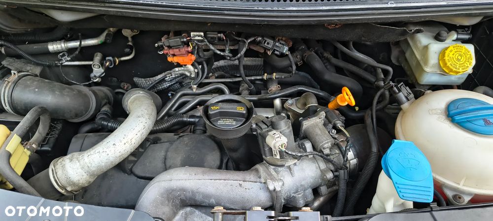 Volkswagen Multivan - 19