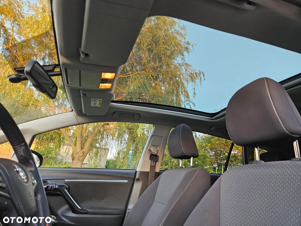 Toyota Verso 2.0 D-4D Premium 7os - 14