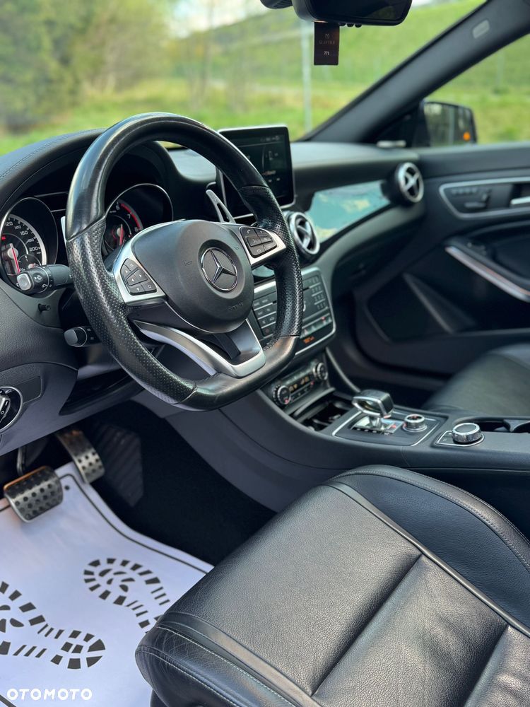 Mercedes-Benz CLA AMG 45 4Matic AMG Speedshift DCT 7G AMG Night Edition - 15