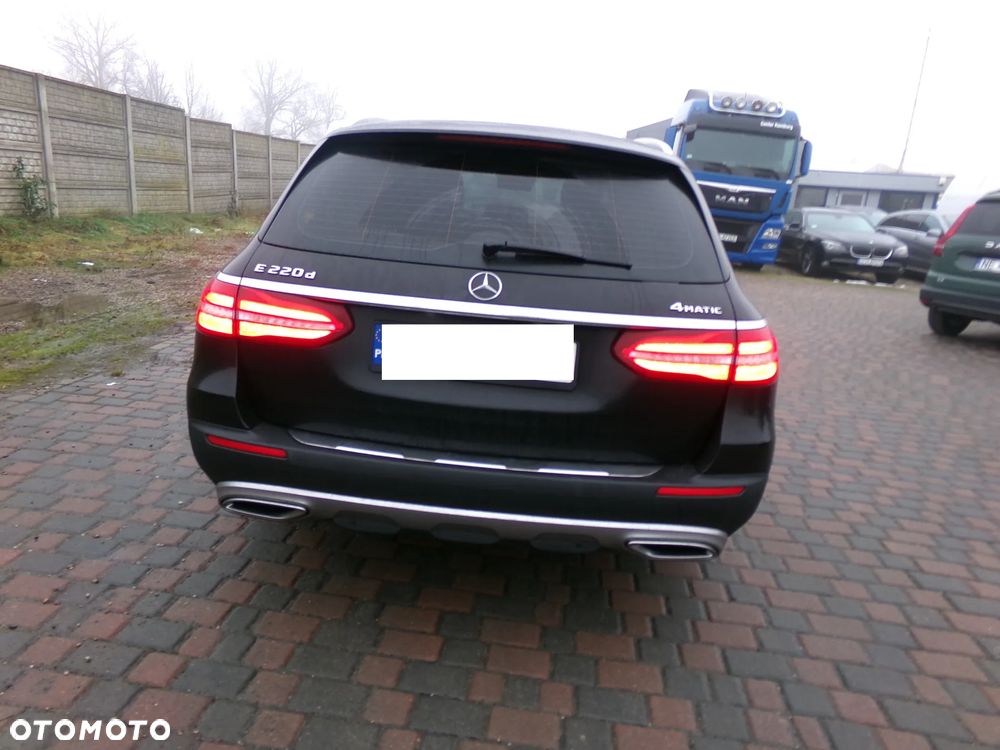 Mercedes-Benz Klasa E 220 d 4Matic All-Terrain 9G-TRONIC Avantgarde - 13