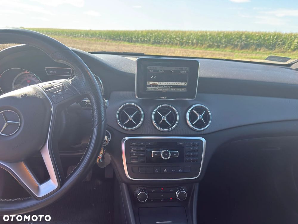 Mercedes-Benz CLA - 20