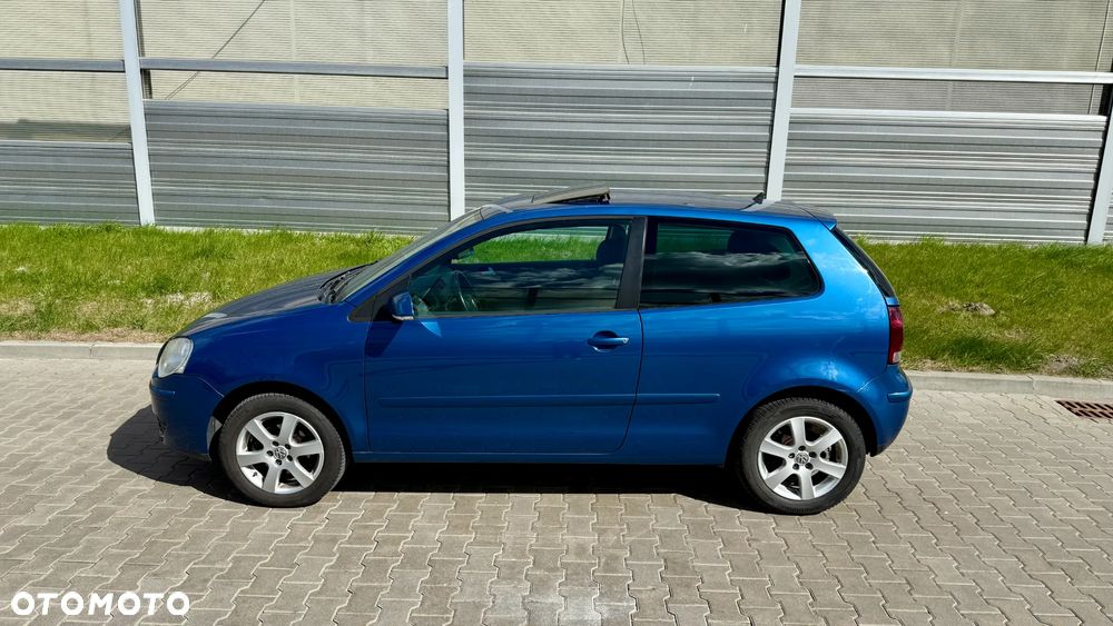 Volkswagen Polo 1.4 16V Comfortline - 4