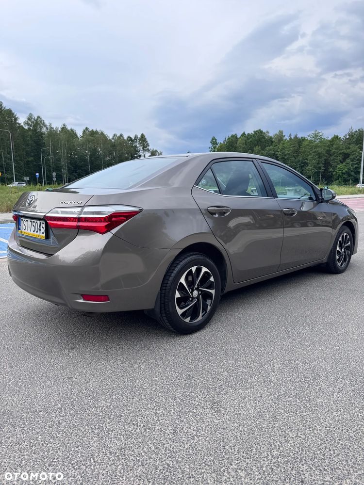 Toyota Corolla 1.6 Comfort - 7