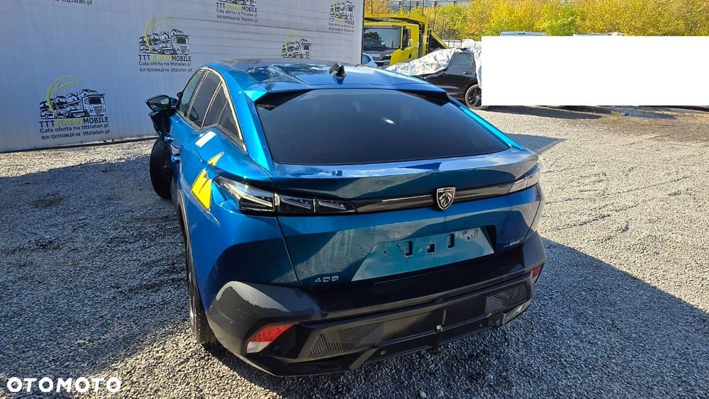 Peugeot 408 - 17
