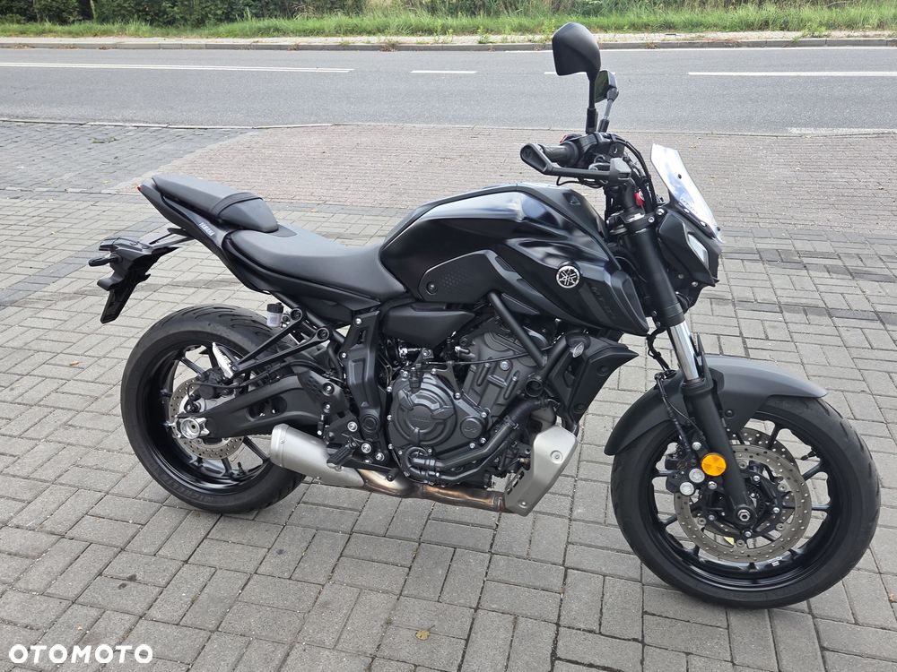 Yamaha MT - 12