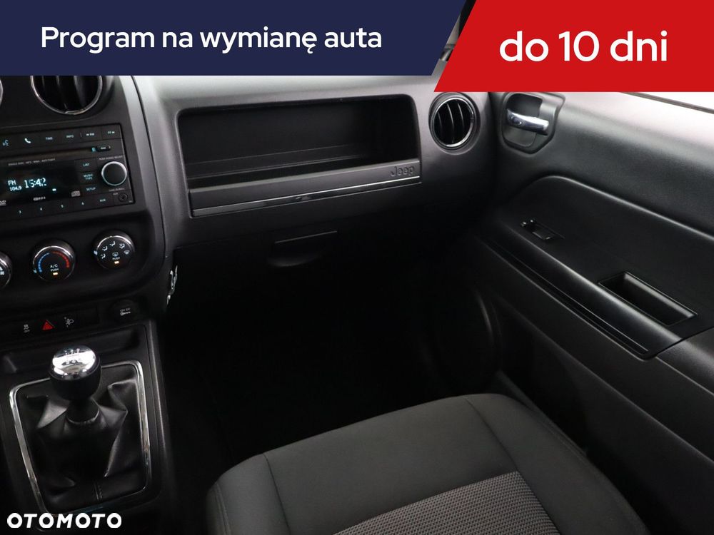Jeep Compass - 10