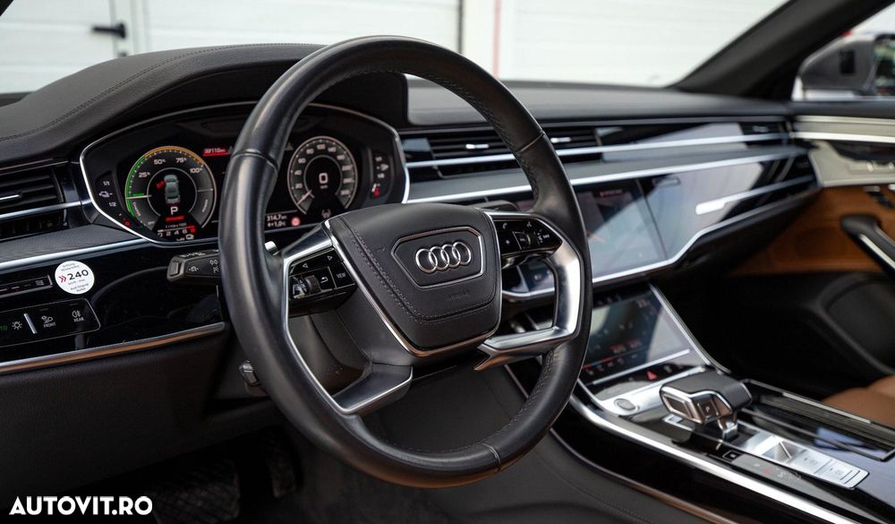 Audi A8 - 15