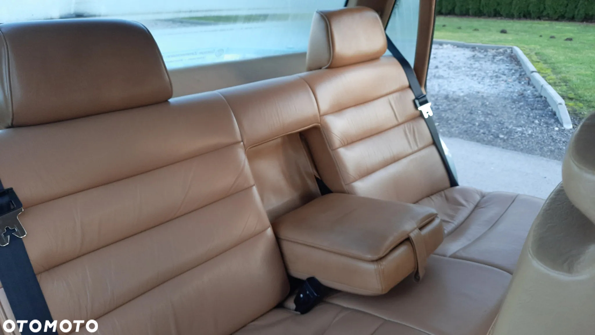 Volvo Seria 700 - 18