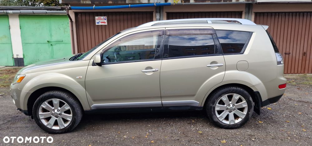 Mitsubishi Outlander 2.2 DI-D 4WD Instyle - 7