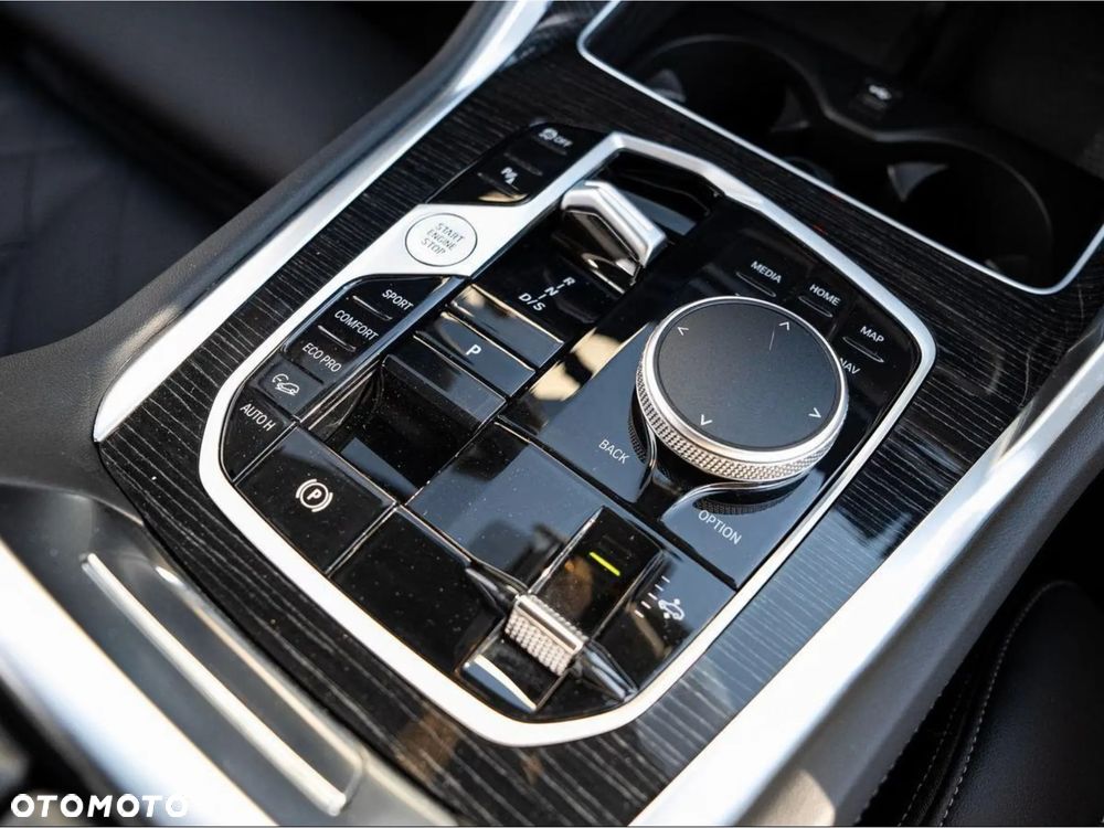 BMW X6 xDrive30d mHEV sport - 31