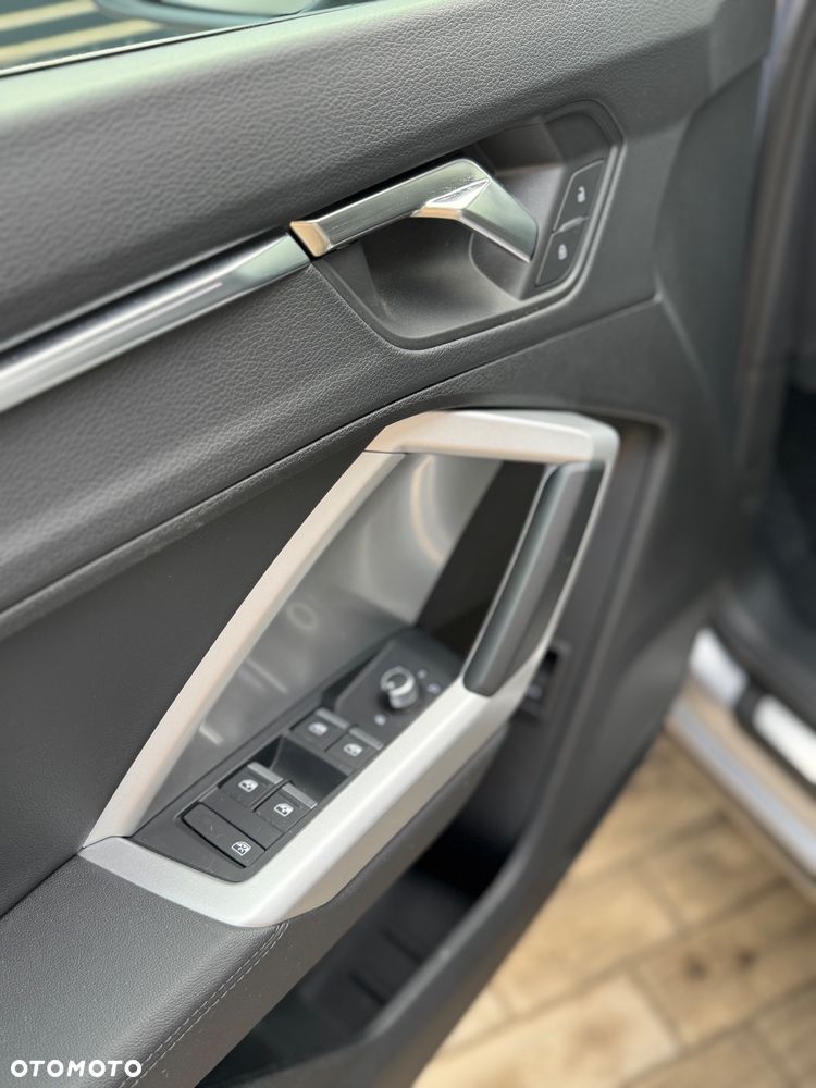 Audi Q3 40 TFSI Quattro S tronic - 11