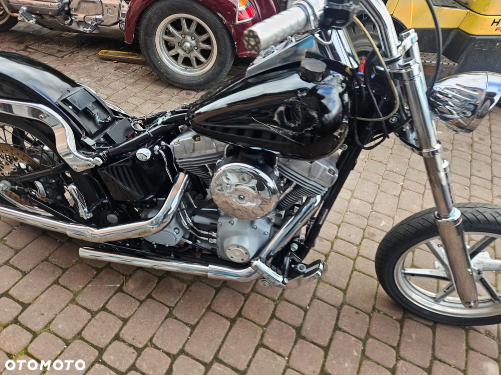 Harley-Davidson Sportster Custom 1200C - 2