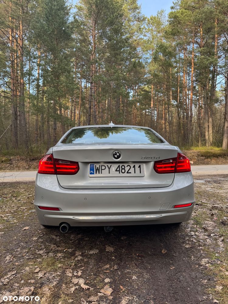 BMW Seria 3 2012 photo 5