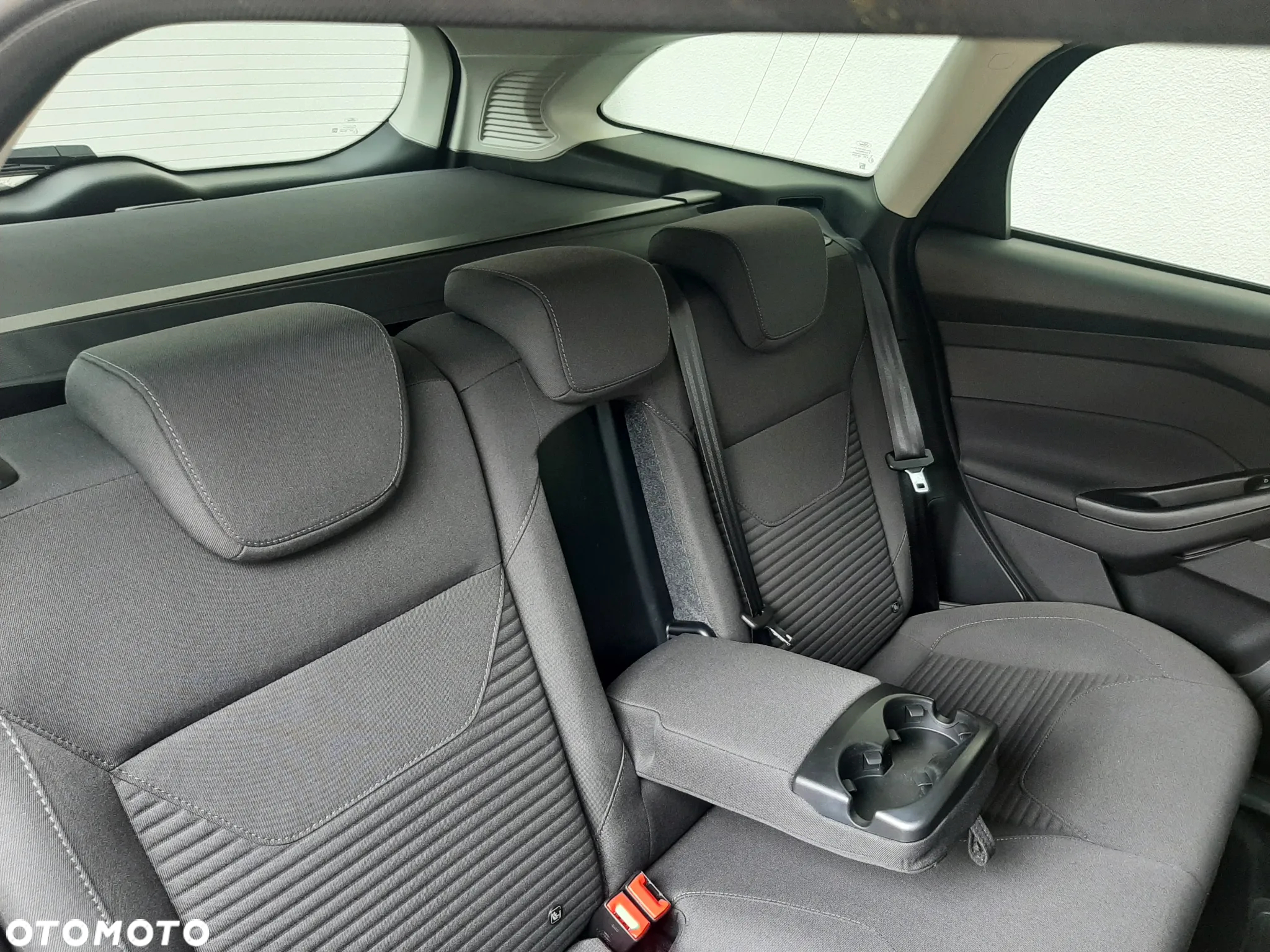 Ford Focus Turnier 1.5 EcoBoost Start-Stopp-System TITANIUM - 35