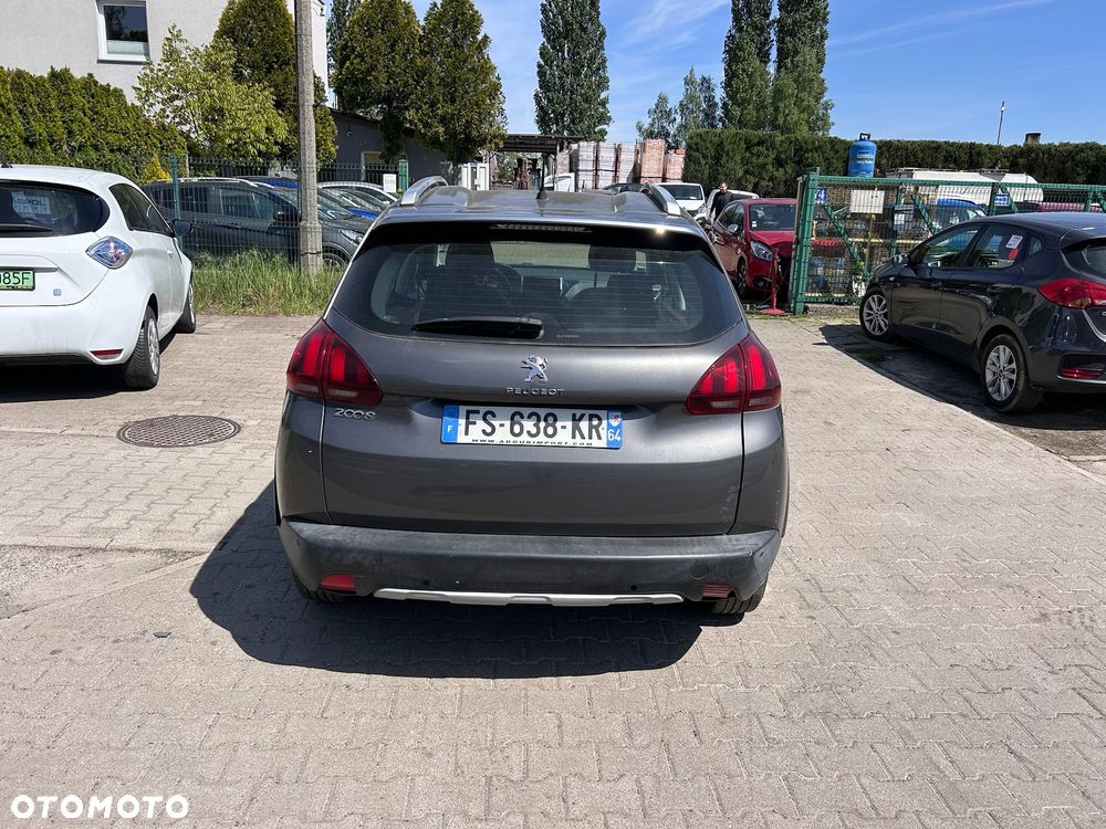 Peugeot 2008 BlueHDi FAP 120 STOP & START EAT6 Allure - 9