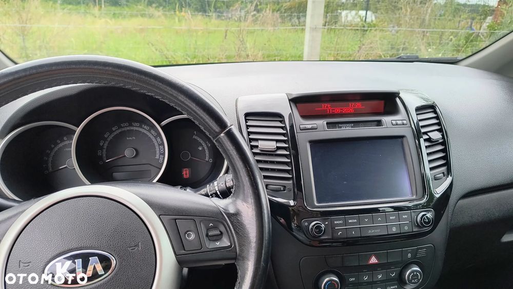 Kia Venga - 7