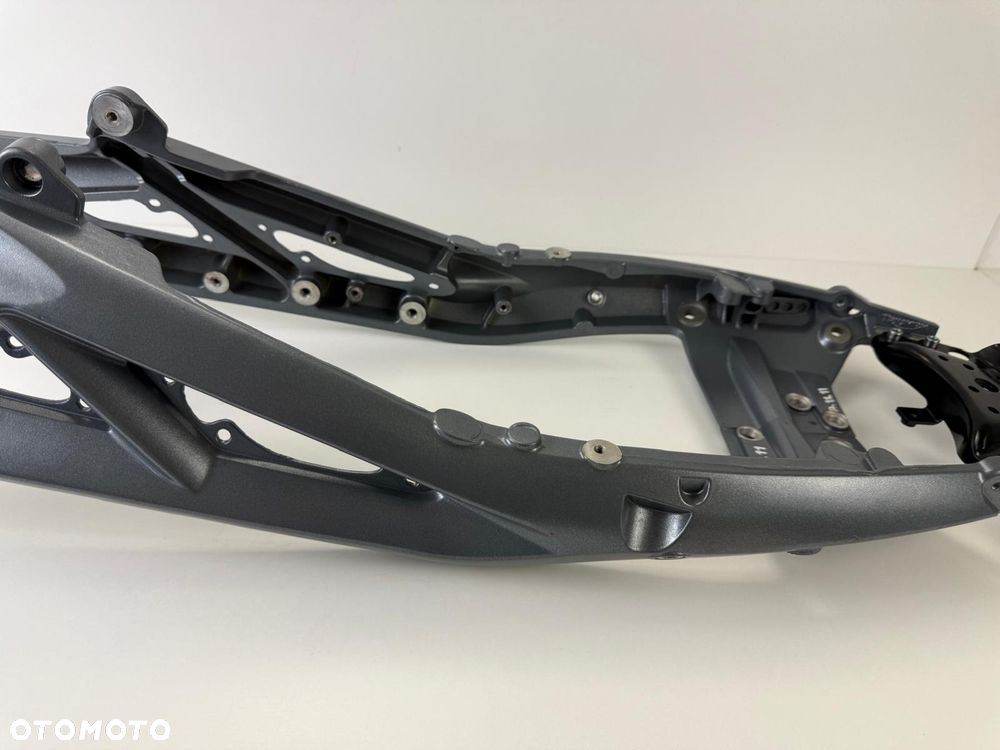 Stelaż tył Triumph Street Triple 675 2013-17 - 12