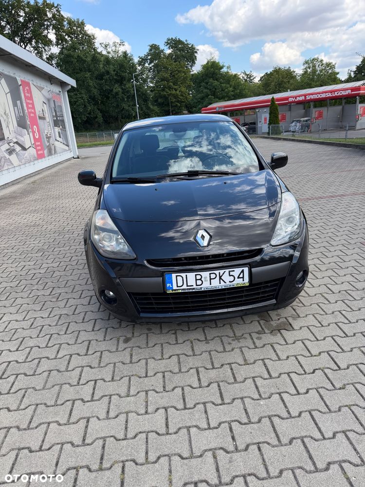 Renault Clio 1.2 16V Authentique - 1